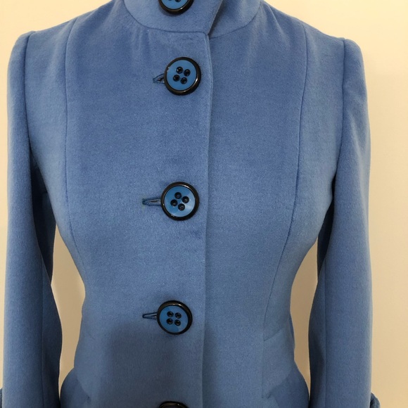 Brand new woman’s winter coat.
Size:S to XL.
Kashmir. - Picture 4 of 6